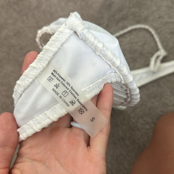 Abercrombie and Fitch bikini top - Picture 2 of 2